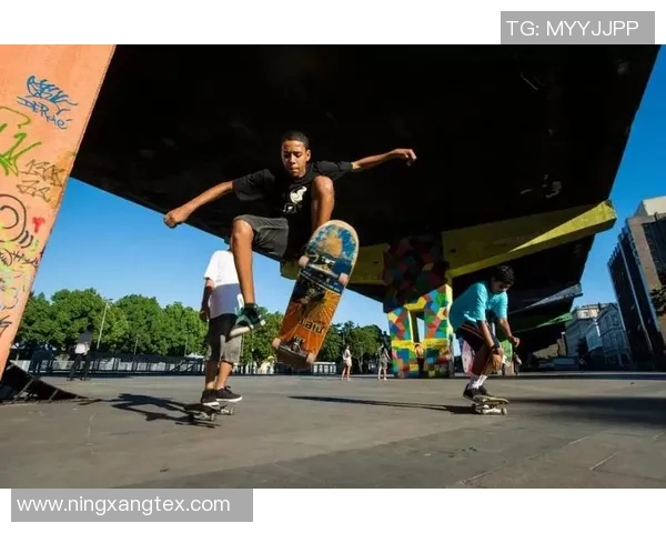 重磅专题：西安滑板队的中路突破革新